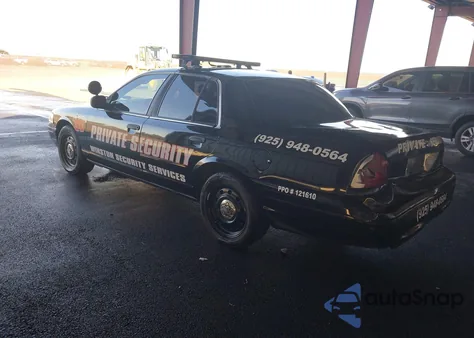 2008 Ford Crown Victoria Police/Police Interceptor z USA, uszkodzony, nr VIN 2FAHP71V38X123473